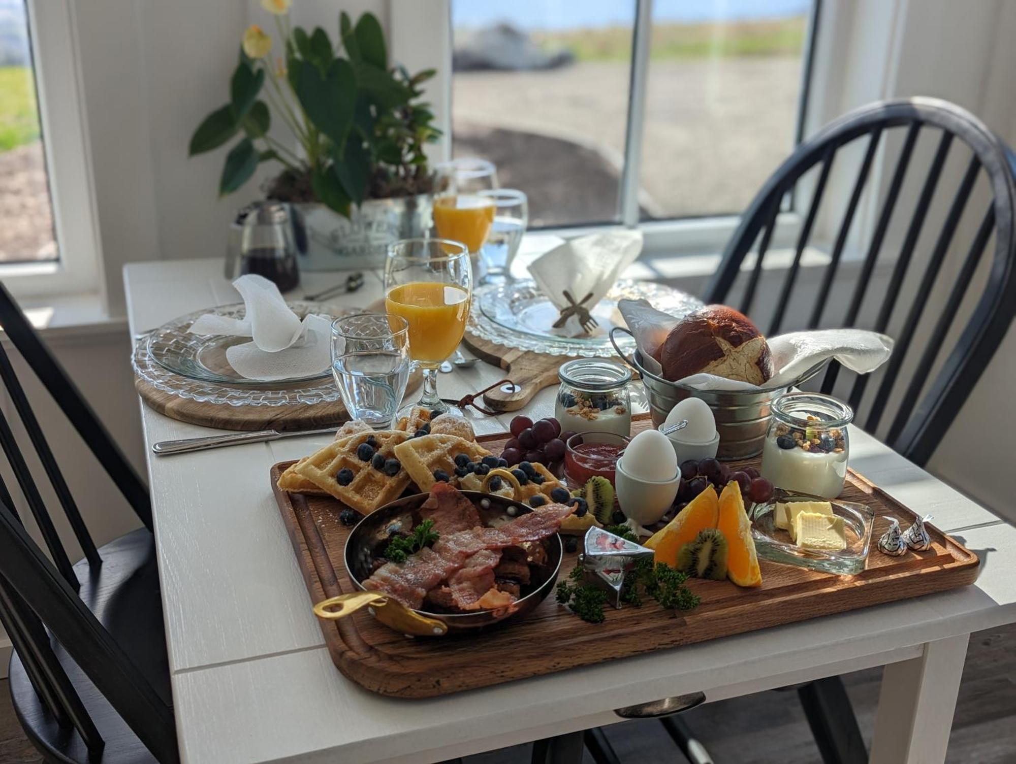 Autumn Lane B&B, Farmhouse Elegance & Stunning Lakeviews West Kelowna Eksteriør bilde