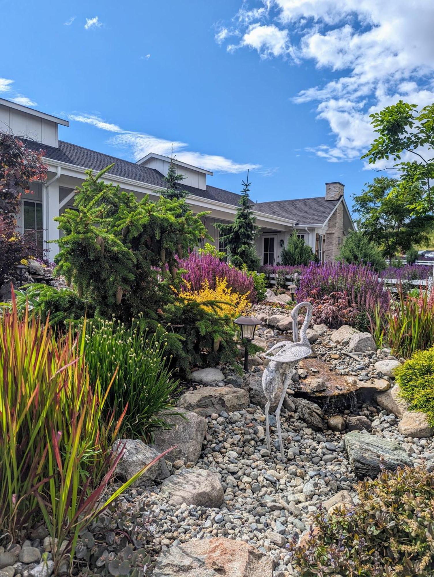 Autumn Lane B&B, Farmhouse Elegance & Stunning Lakeviews West Kelowna Eksteriør bilde