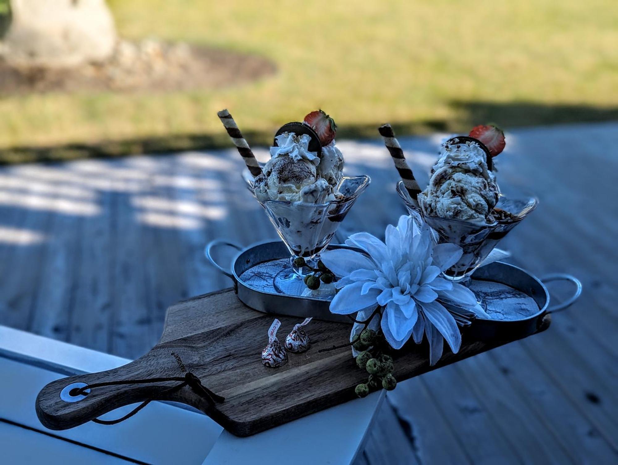 Autumn Lane B&B, Farmhouse Elegance & Stunning Lakeviews West Kelowna Eksteriør bilde